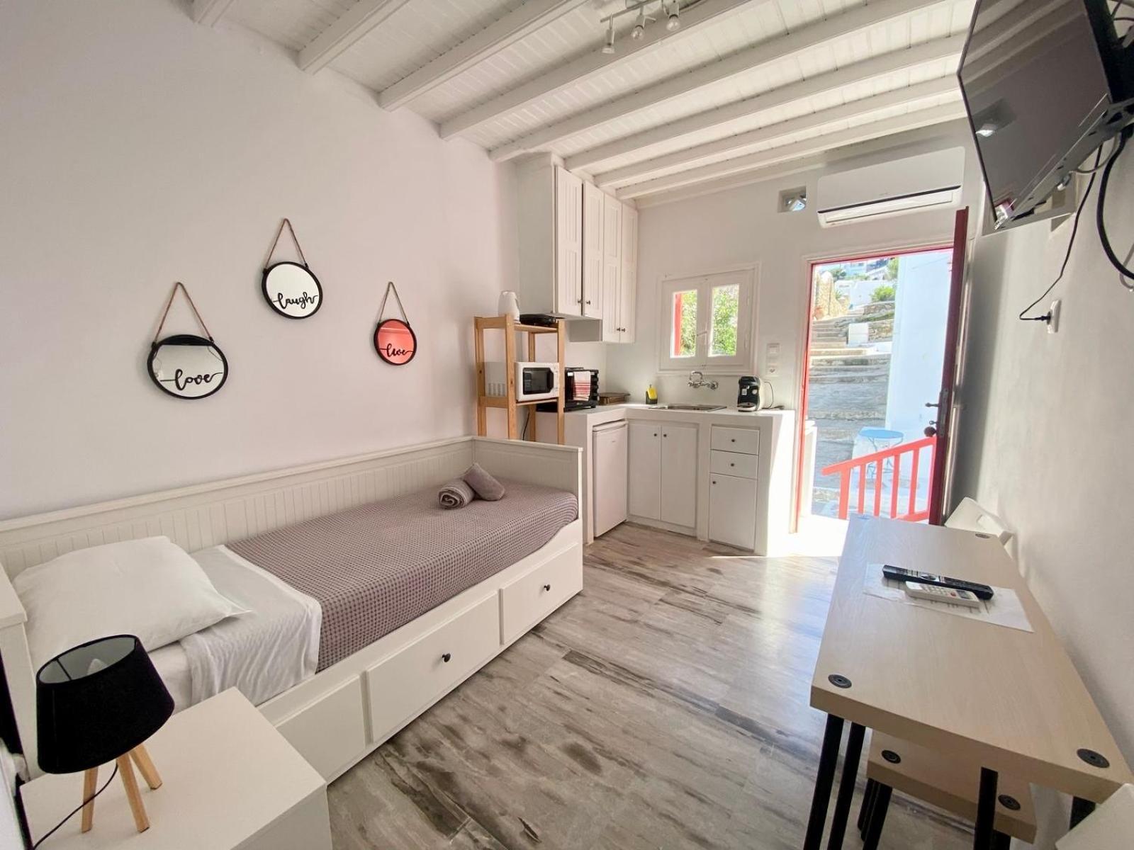 Apartament Elenitas Town House With Balcony And Sea View Mykonos Town Zewnętrze zdjęcie